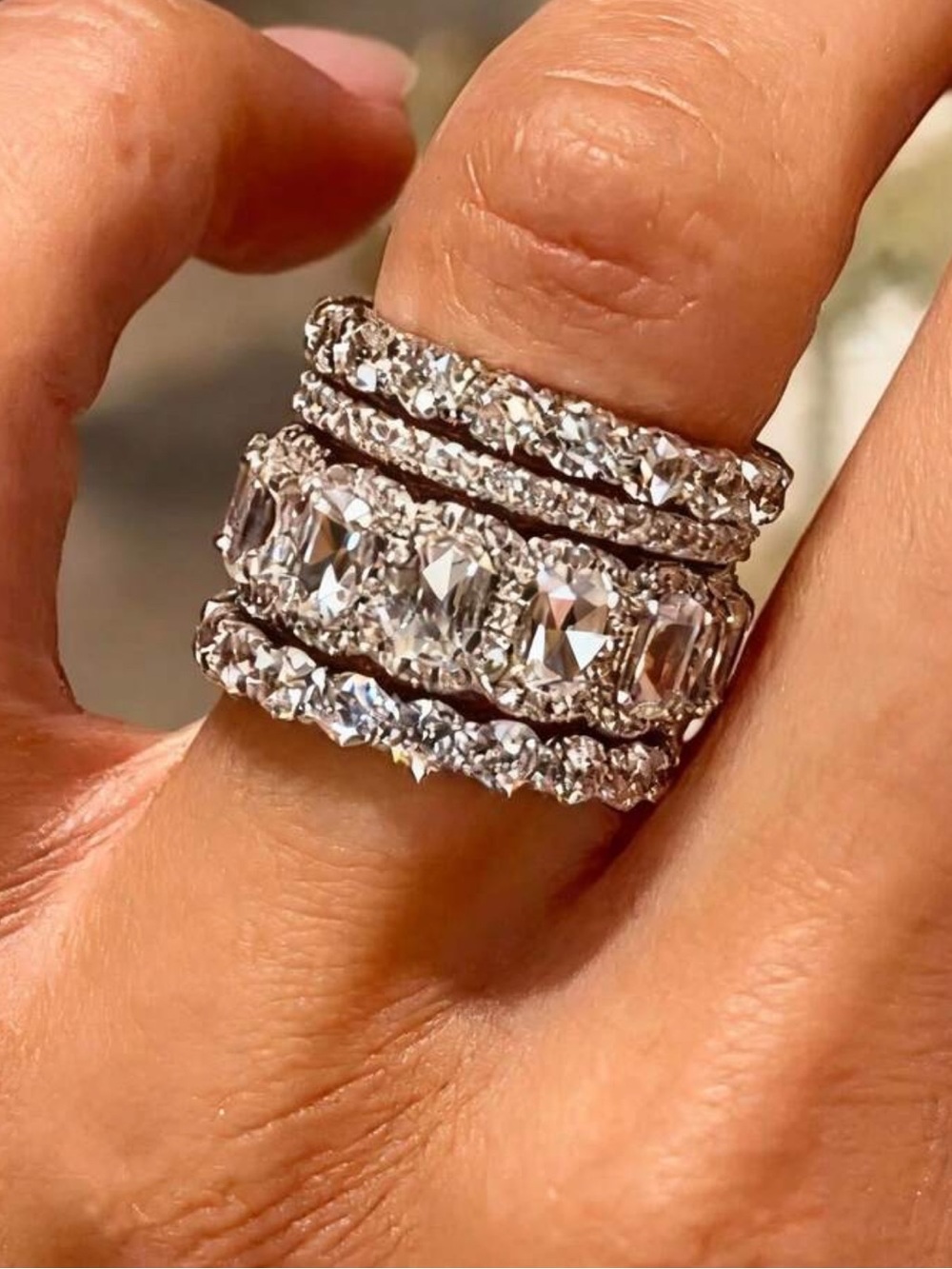 Eterna Glow 4pcs Luxury Elegant Women's White Crystal Stone Rings, Full Diamond